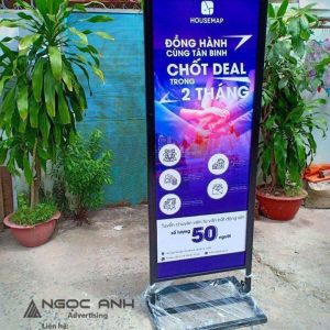 STANDEE KHUNG SẮT