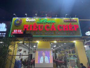 “Thiết kế & thi công bảng hiệu theo yêu cầu tại Bình Thạnh – Quảng Cáo Ngọc Anh. Liên hệ: 0932 724 343 – 0707 567 234. Địa chỉ: 260B Bạch Đằng, P14, Bình Thạnh.”