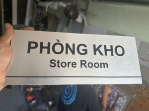 Bảng tên phòng ban chất liệu alu