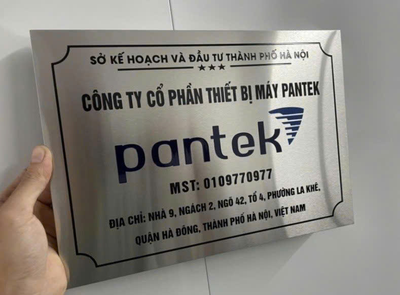 Làm bảng tên công ty quận 4